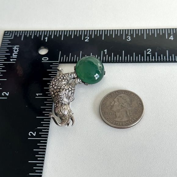 Vintage 925 Sterling Silver Marcasite Elephant Green Onyx Animal Brooch Pin - Picture 8 of 11
